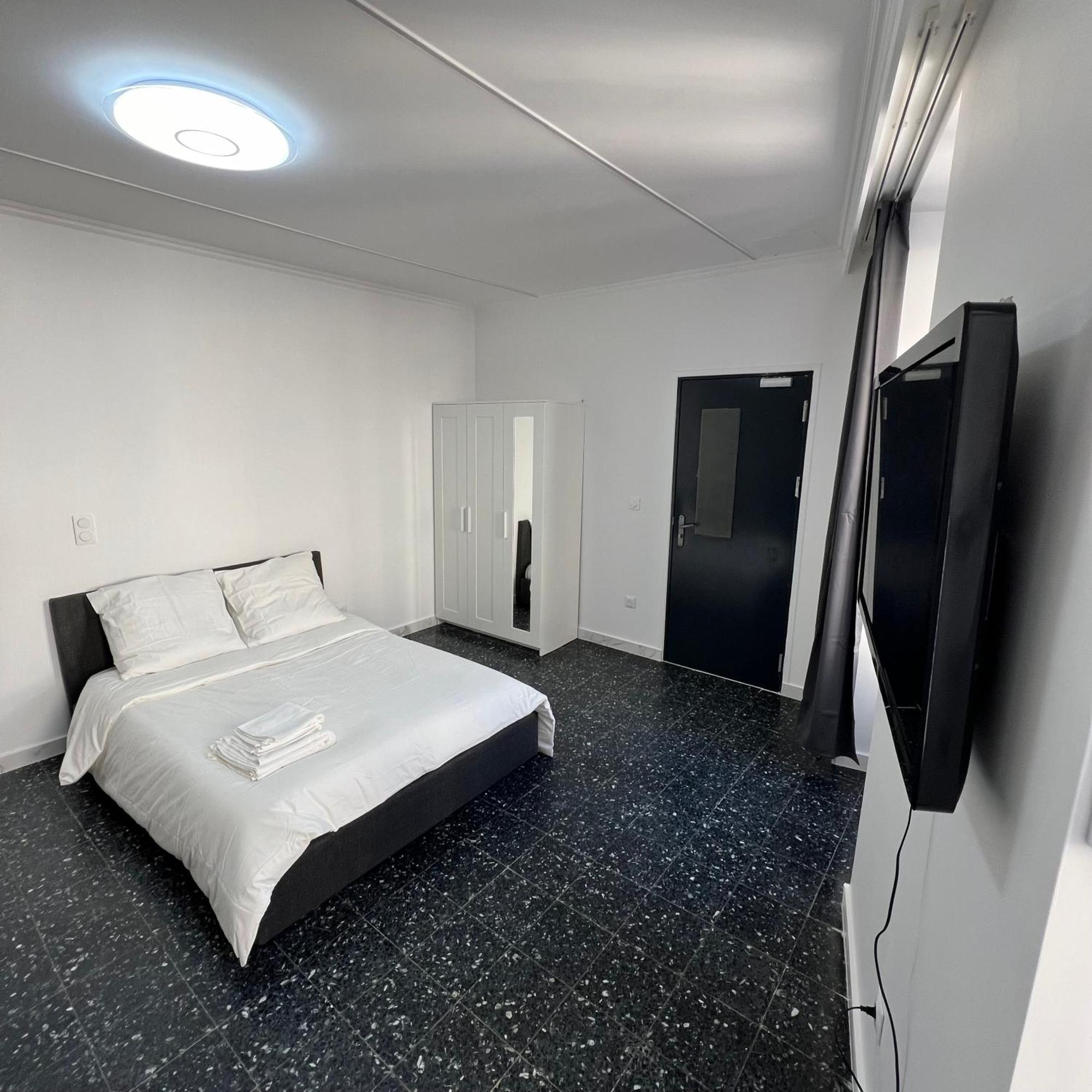 Suite St Charles, Canebiere, Vieux-Port Марсель Экстерьер фото