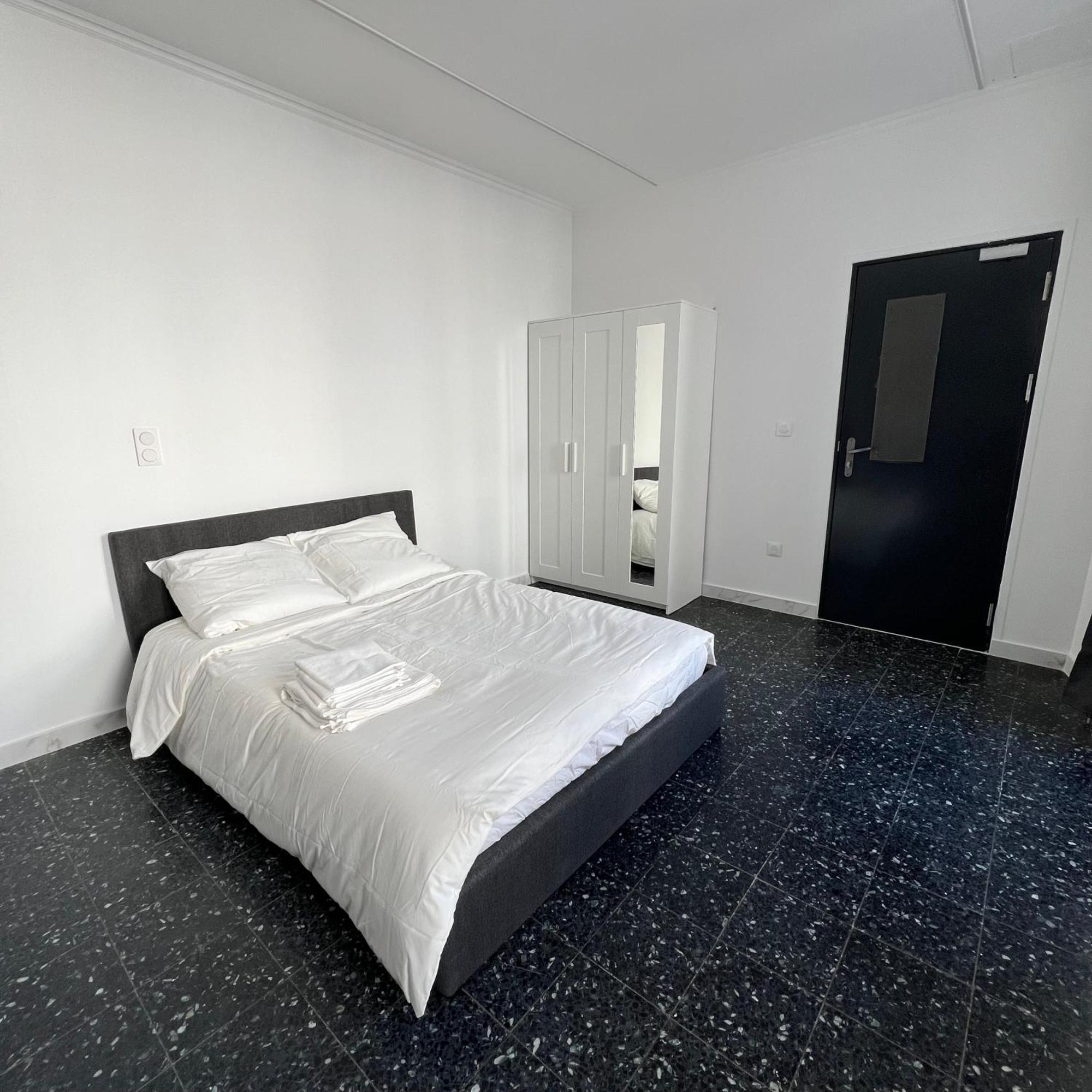 Suite St Charles, Canebiere, Vieux-Port Марсель Экстерьер фото